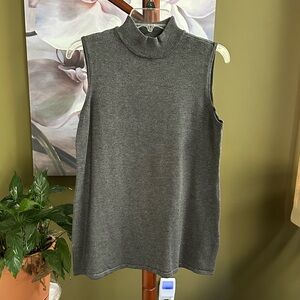 JM Collection Mock Turtleneck Sleeveless Top